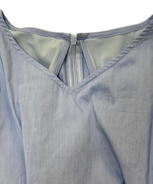 ELENDEEK（エレンディーク）ELENDEEK (エレンディーク) BACK PLEATS FRILL BL スカイブルー サイズ:FREEの古着・服飾アイテム