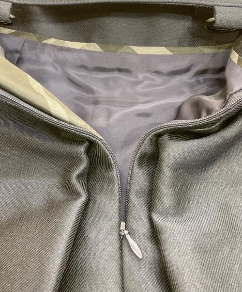 BURBERRY LONDON（バーバリーロンドン）BURBERRY LONDON (バーバリーロンドン) ひざ丈フレアスカート ネイビー サイズ:SIZE36  未使用品の古着・服飾アイテム