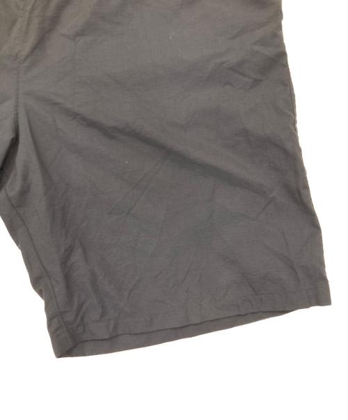 DESCENTE ALLTERRAIN（デザイント オルテライン）Descente ALLTERRAIN (デザイント オルテライン) NYLON WR HALF PANTS ブラック サイズ:XLの古着・服飾アイテム