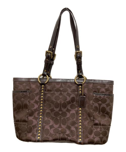 COACH（コーチ）COACH (コーチ) シグネチャースタッズトートバッグ ブラウンの古着・服飾アイテム