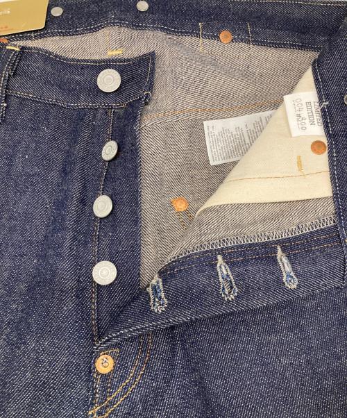 LEVI'S VINTAGE CLOTHING（リーバイス ビンテージ クロージング）LEVI'S VINTAGE CLOTHING (リーバイス ビンテージ クロージング) 1922 501XX JEANS “KATAKANA” インディゴ サイズ:W30×L34 未使用品の古着・服飾アイテム
