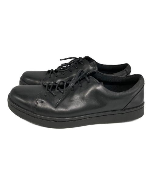 CLARKS（クラークス）CLARKS (クラークス) ローカットスニーカー ブラック サイズ:26の古着・服飾アイテム