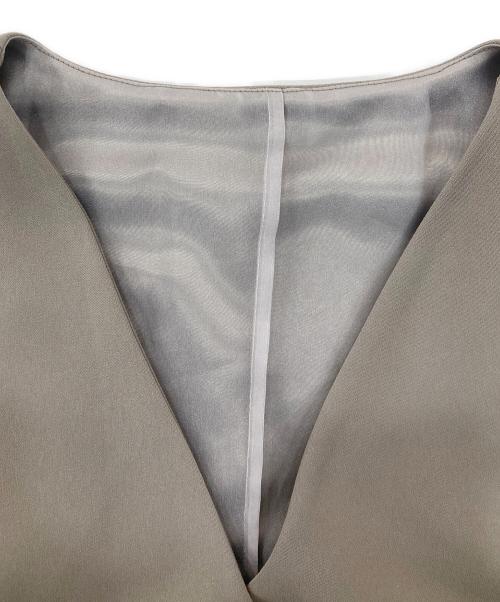 ANDRESD（アンドレスド）ANDRESD (アンドレスド) back sheer gilet setup dress ベージュ サイズ:FREEの古着・服飾アイテム