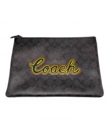 COACH（コーチ）の古着「シグネチャー柄クラッチバッグ」｜ブラック