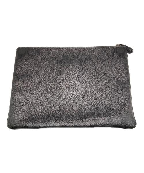 COACH（コーチ）COACH (コーチ) シグネチャー柄クラッチバッグ ブラックの古着・服飾アイテム