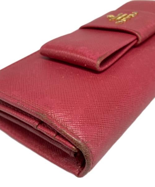 PRADA（プラダ）PRADA (プラダ) SAFFIANO FIOCCO/サフィアーノ 長財布 ショッキングピンクの古着・服飾アイテム