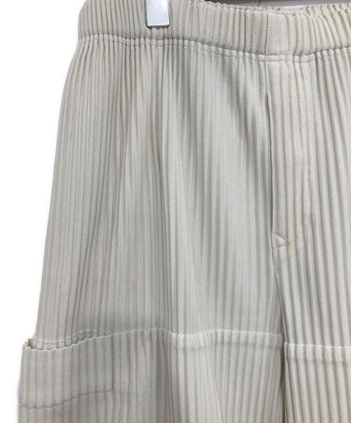 HOMME PLISSE ISSEY MIYAKE（オム プリッセ イッセイ ミヤケ）HOMME PLISSE ISSEY MIYAKE (オム プリッセ イッセイ ミヤケ) MULTI-POCKET/プリーツカーゴパンツ LIMESTONE WHITE サイズ:3の古着・服飾アイテム