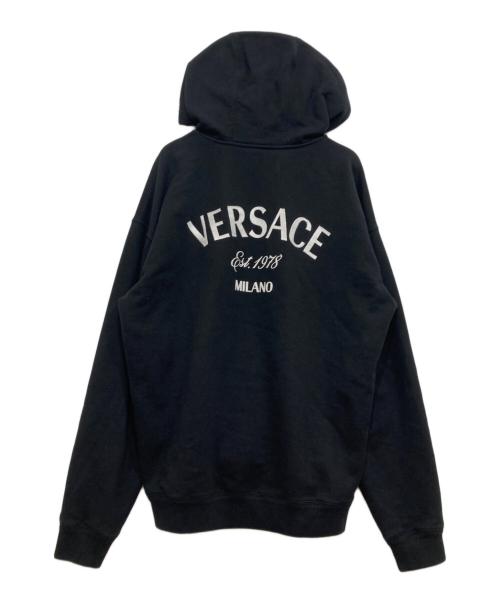VERSACE（ヴェルサーチェ）VERSACE (ヴェルサーチェ) プルオーバーパーカー ブラック サイズ:Lの古着・服飾アイテム