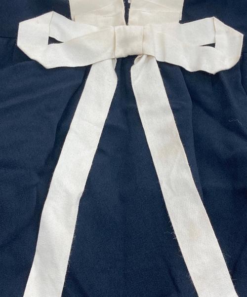 RED VALENTINO（レッドヴァレンティノ）RED VALENTINO (レッドヴァレンティノ) リボンデザインワンピース ブラック サイズ:40の古着・服飾アイテム
