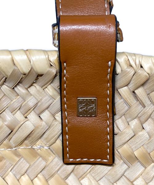 LOEWE（ロエベ）LOEWE (ロエベ) バスケットバッグスモール ベージュの古着・服飾アイテム