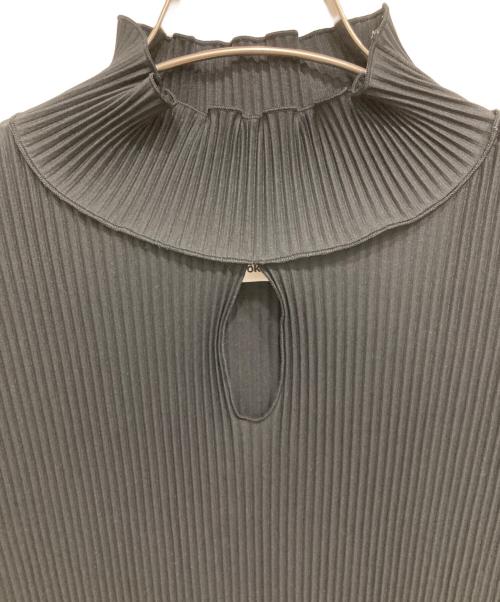 kotohayokozawa（コトハヨコザワ）kotohayokozawa (コトハヨコザワ) HIGHNECK TINY TOP ブラック サイズ:表記なしの古着・服飾アイテム