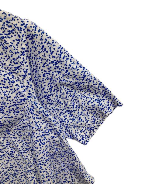 mizuiro-ind（ミズイロインド）mizuiro-ind (ミズイロインド) print flare short shirts ホワイト×ブルー サイズ:表記なしの古着・服飾アイテム