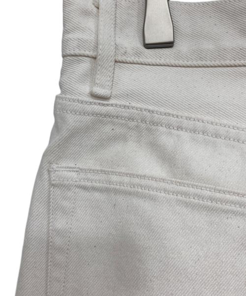 AURALEE（オーラリー）AURALEE (オーラリー) HARD TWIST DENIM 5P PANTS ホワイト サイズ:28の古着・服飾アイテム