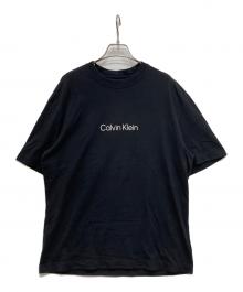 Calvin Klein（カルバンクライン）の古着「スタンダードロゴ リラックス クルーネックTシャツ」｜ブラック