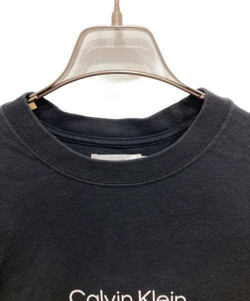 Calvin Klein（カルバンクライン）Calvin Klein (カルバンクライン) スタンダードロゴ リラックス クルーネックTシャツ ブラック サイズ:Mの古着・服飾アイテム