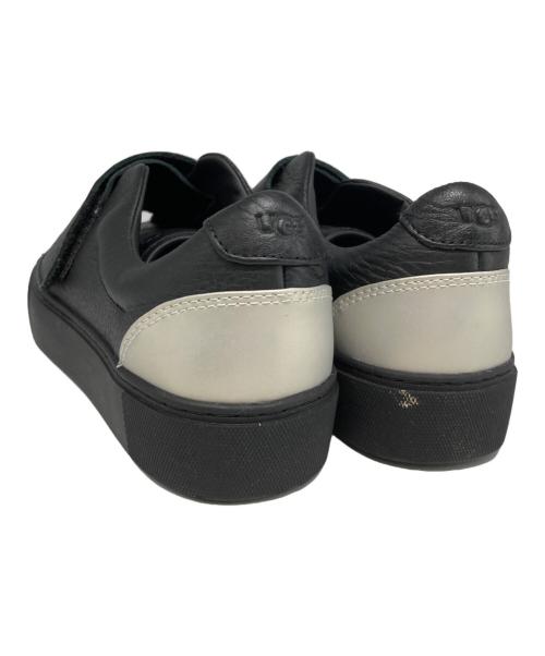 UGG（アグ）UGG (アグ) NERI/ローカットスニーカー ブラック サイズ:25の古着・服飾アイテム