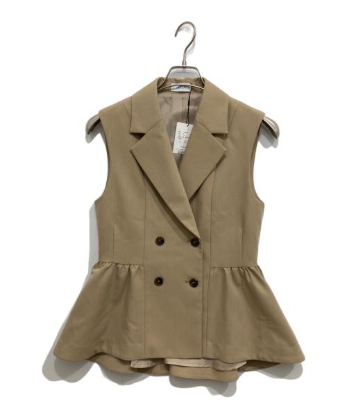 Noela（ノエラ）Noela (ノエラ) ペプラムダブルジレ ベージュ サイズ:S 未使用品の古着・服飾アイテム