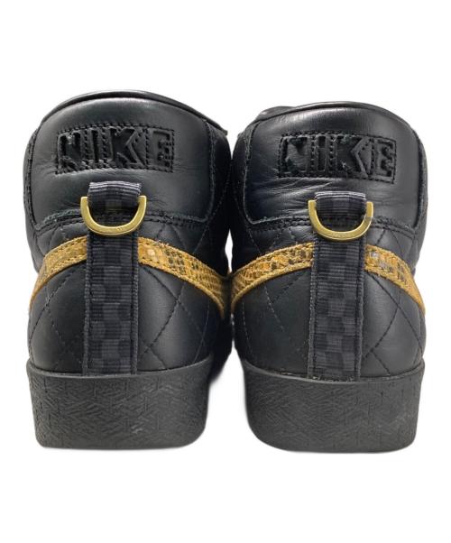 NIKE SB（ナイキエスビー）NIKE SB (ナイキエスビー) Supreme (シュプリーム) Blazer Mid BLACK/ミッドカットスニーカー ブラック サイズ:24cmの古着・服飾アイテム