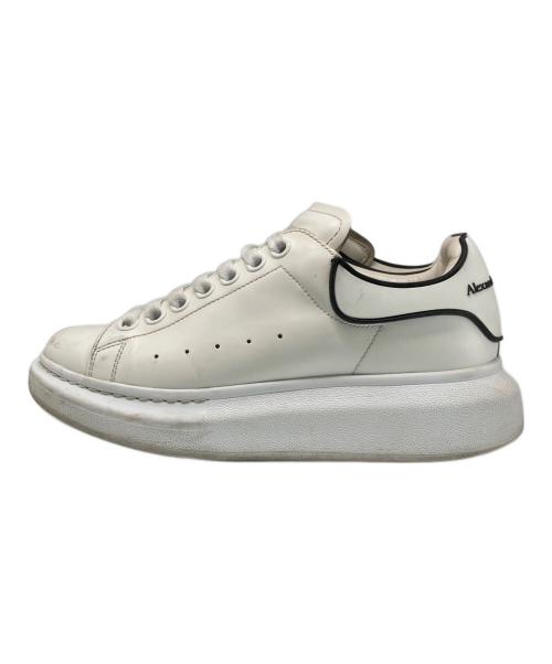 ALEXANDER McQUEEN（アレキサンダーマックイーン）ALEXANDER McQUEEN (アレキサンダーマックイーン) オーバーサイズ スニーカー ホワイト サイズ:23cmの古着・服飾アイテム