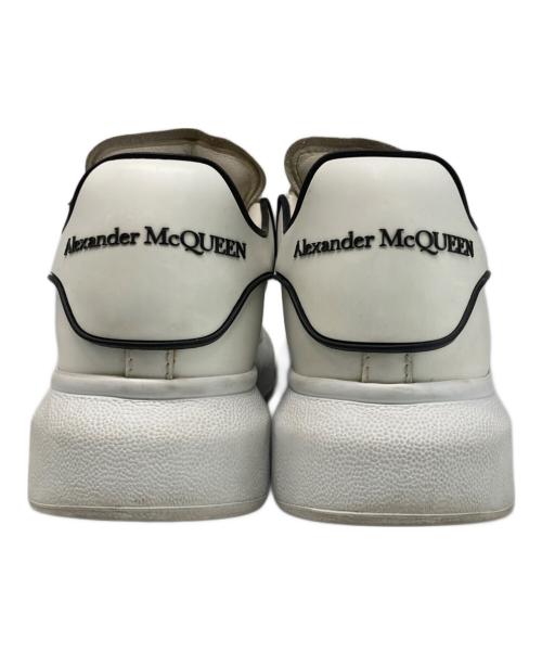 ALEXANDER McQUEEN（アレキサンダーマックイーン）ALEXANDER McQUEEN (アレキサンダーマックイーン) オーバーサイズ スニーカー ホワイト サイズ:23cmの古着・服飾アイテム