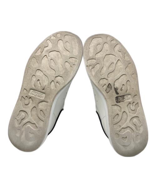 ALEXANDER McQUEEN（アレキサンダーマックイーン）ALEXANDER McQUEEN (アレキサンダーマックイーン) オーバーサイズ スニーカー ホワイト サイズ:23cmの古着・服飾アイテム