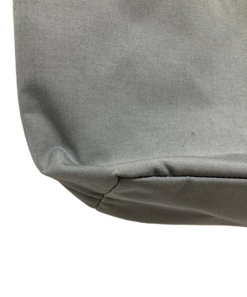 Herve Chapelier（エルベシャプリエ）Herve Chapelier (エルベシャプリエ) 704Cコーデュラスクエアトートバッグ グレーの古着・服飾アイテム