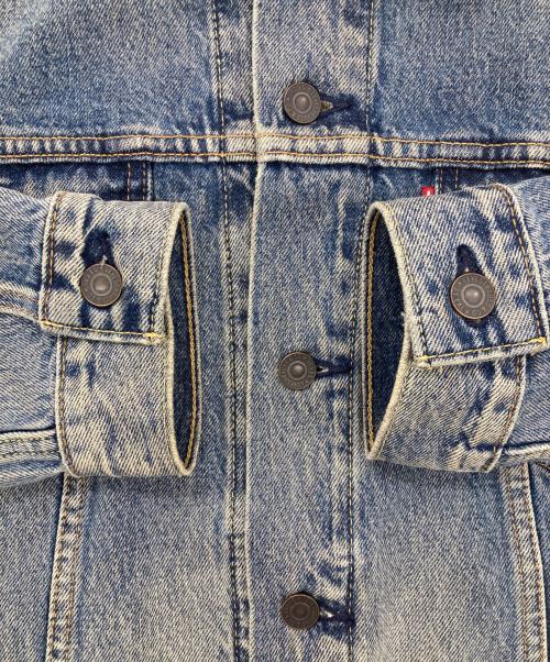 LEVI'S（リーバイス）LEVI'S (リーバイス) TRUCKER JACKET/デニムジャケット インディゴ サイズ:Mの古着・服飾アイテム