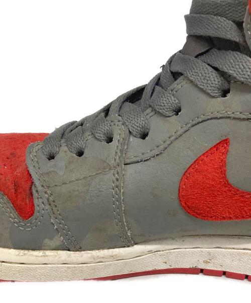 NIKE（ナイキ）NIKE (ナイキ) AirJordan 1 Retro High Camo 3M Bred グレー×レッド サイズ:27.5cmの古着・服飾アイテム