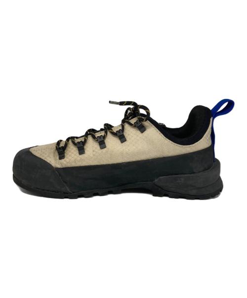 THE NORTH FACE（ザ ノース フェイス）THE NORTH FACE (ザ ノース フェイス) Glenclyffe/トレッキングシューズ ベージュ×ブラック サイズ:27の古着・服飾アイテム