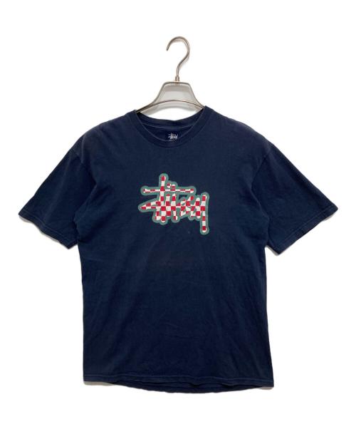 stussy（ステューシー）stussy (ステューシー) チェック柄ロゴTシャツ ネイビー サイズ:Mの古着・服飾アイテム