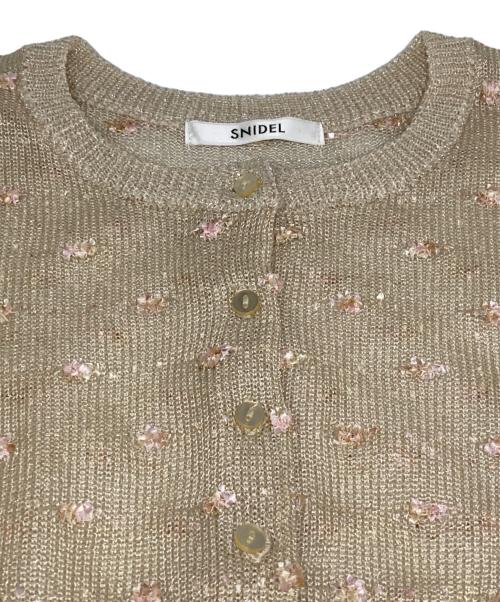Snidel（スナイデル）Snidel (スナイデル) フラワーライクシアーカーデ ベージュ サイズ:FREEの古着・服飾アイテム
