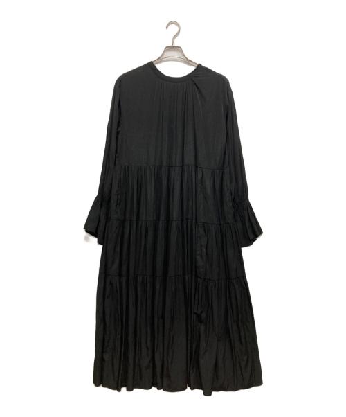 Loungedress（ラウンジドレス）Loungedress (ラウンジドレス) サテンティアードワンピース ブラック サイズ:FREEの古着・服飾アイテム