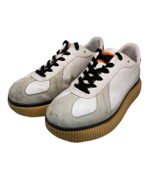 Onitsuka Tiger（オニツカタイガー）Onitsuka Tiger (オニツカタイガー) DELECITY/ローカットスニーカー ホワイト×グレー サイズ:24.5cmの古着・服飾アイテム