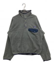 Patagonia（パタゴニア）の古着「ライトウェイトシンチラスナップT/フリースジャケット」｜グレー