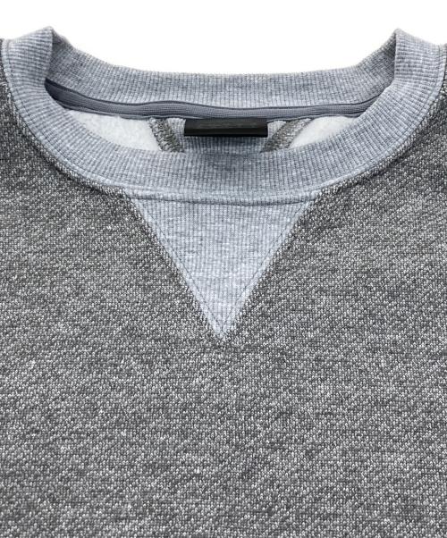DAIWA PIER39（ダイワ ピア39）DAIWA PIER39 (ダイワ ピア39) TECH SWEAT CREW FREEDOM SLEEVE/前V2トーンスウェット グレー サイズ:XLの古着・服飾アイテム