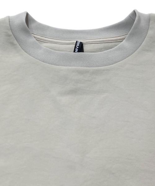 DESCENTE ALLTERRAIN（デザイント オルテライン）DESCENTE ALLTERRAIN (デザイント オルテライン) ストレッチツイルロングスリーブTシャツ/長袖カットソー ベージュ サイズ:SIZE0の古着・服飾アイテム