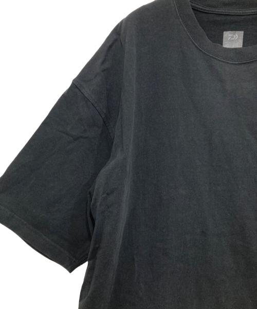 DAIWA PIER39（ダイワ ピア39）DAIWA PIER39 (ダイワ ピア39) ENNOY (エンノイ) TECH DRAWSTRING TEE/コラボTシャツ ブラック サイズ:Lの古着・服飾アイテム