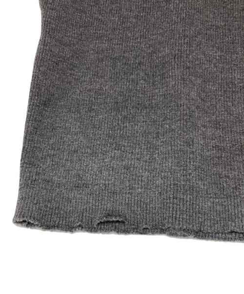 AURALEE（オーラリー）AURALEE (オーラリー) SUPER FINE WOOL HIGH GAUGE RIB KNIT BANDEAU TOP/ベアニットトップ グレー サイズ:Freeの古着・服飾アイテム