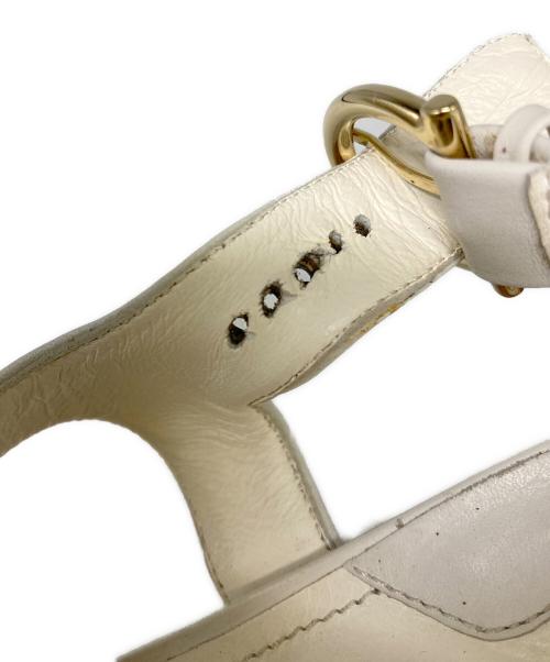 Salvatore Ferragamo（サルヴァトーレ フェラガモ）Salvatore Ferragamo (サルヴァトーレ フェラガモ) GALAK/ウェッジソールストラップサンダル ホワイト サイズ:SIZE 5 1/2の古着・服飾アイテム