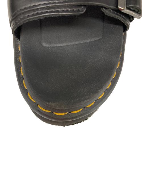 Dr.Martens（ドクターマーチン）Dr.Martens (ドクターマーチン) MYLES/厚底シャークソールサンダル ブラック サイズ:EU39の古着・服飾アイテム