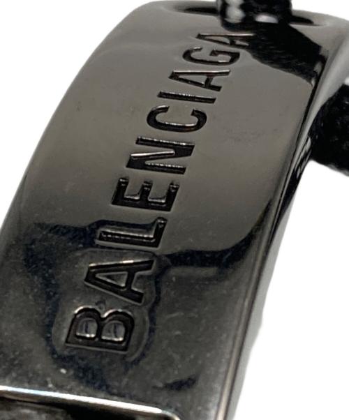 BALENCIAGA（バレンシアガ）BALENCIAGA (バレンシアガ) ロゴプレートブレスレット ブラックの古着・服飾アイテム