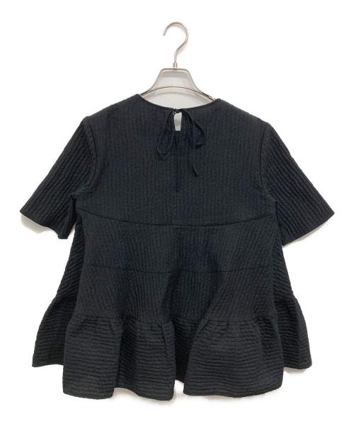 YORI（ヨリ）yori (ヨリ) フクレティアードブラウス ブラック サイズ:38の古着・服飾アイテム