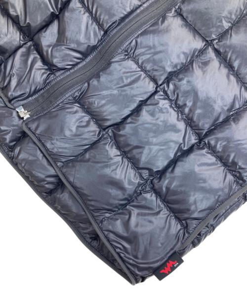 western mountaineering（ウェスタンマウンテニアリング）WESTERN MOUNTAINEERING (ウェスタンマウンテニアリング) フラッシュベスト/ダウンベスト ブラック サイズ:Sの古着・服飾アイテム
