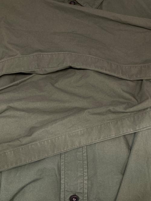 sacai（サカイ）sacai (サカイ) ドローコードシャツ カーキ サイズ:2の古着・服飾アイテム