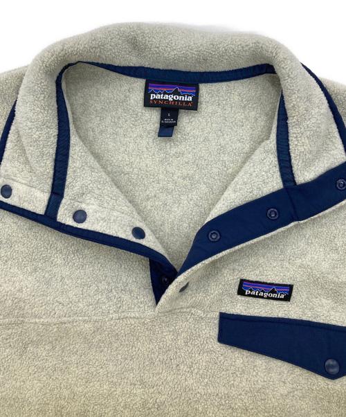 Patagonia（パタゴニア）Patagonia (パタゴニア) Lightweight Synchilla/ライトウェイト・シンチラ・スナップT・プルオーバー アイボリー サイズ:Lの古着・服飾アイテム