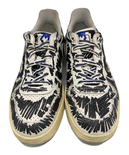 VEJA（ヴェジャ）VEJA (ヴェジャ) MARNI (マルニ) レザースニーカー ホワイト×ブラック サイズ:42の古着・服飾アイテム