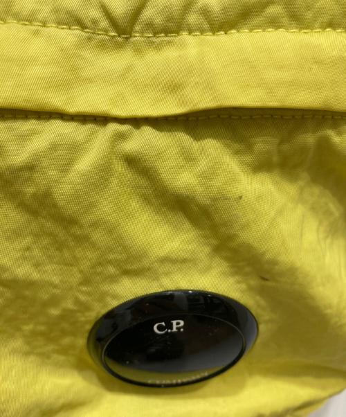 C.P COMPANY（シーピーカンパニー）C.P COMPANY (シーピーカンパニー) ナイロンボディバッグ イエローの古着・服飾アイテム