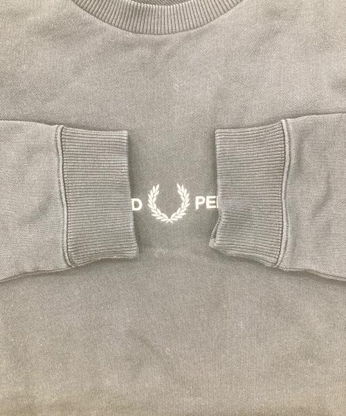 FRED PERRY（フレッドペリー）FRED PERRY (フレッドペリー) クルーネックスウェット ブラック サイズ:Mの古着・服飾アイテム