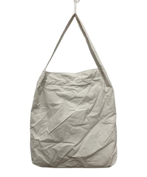 ATON（エイトン）ATON (エイトン) NIDOM WEATHER MEDIUM N BAG/ショルダーバッグ ホワイトの古着・服飾アイテム