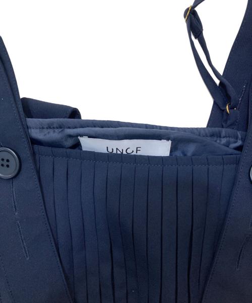 UNCF（ユーエヌシーエフ）UNCF (ユーエヌシーエフ) ノースリーブプリーツワンピース ネイビー サイズ:FREEの古着・服飾アイテム